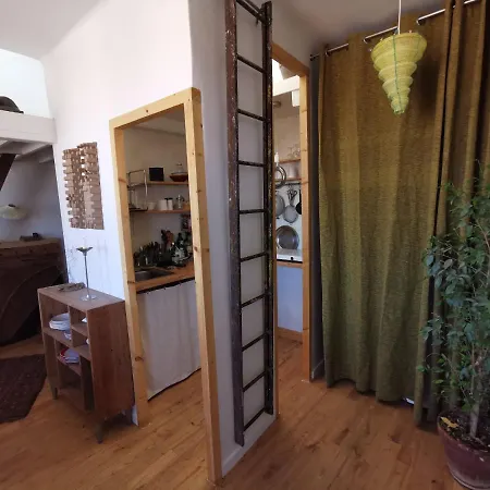 Apartment Le 5e Ciel : Un Nid Au Dessus De *